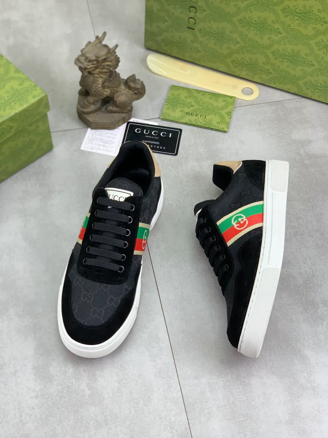 Men's men's shoes 💰P440💰 [New model] (GUCCI) official website's latest 🎁🎁casual and fashionable men's shoes 👟, hot style 💥 style is simple and elegant, exclusive for trendy men. Unique official website's latest brand double G elements Original 👑Gucci decoration, fashionable and generous, the fabric is original frosted calfskin✅Fully imported first-layer pigskin lining, the official website specifies wear-resistant, lightweight original rubber casual outsole, the classic model is taken in real life🎬38-44 3️⃣ colors available